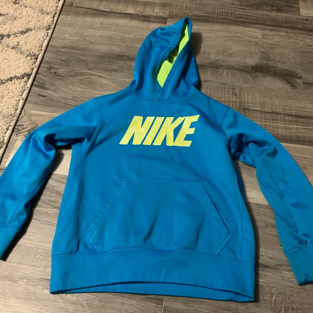 Nike sweatshirt